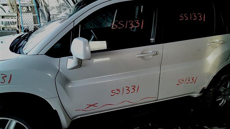https://f005.backblazeb2.com/file/img-partshotlines-com/Inventory/EC885/Vehicle/20896_09.jpg