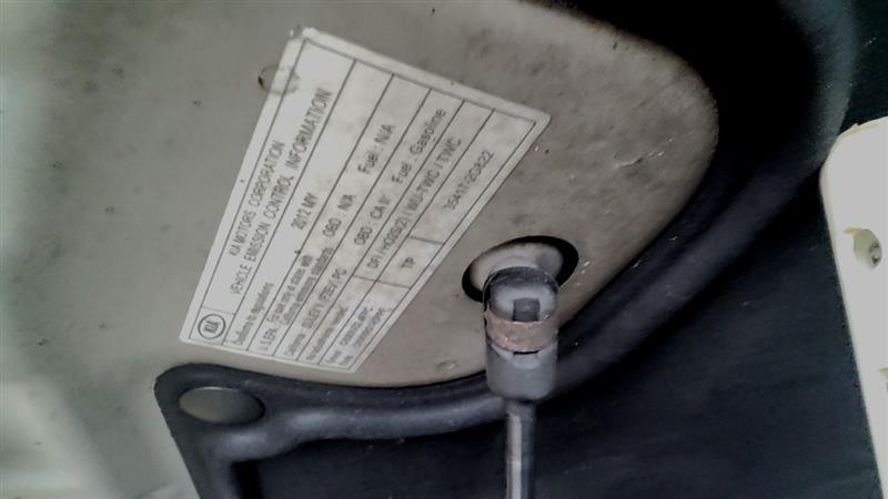 https://f005.backblazeb2.com/file/img-partshotlines-com/Inventory/EC885/Vehicle/20913_02.jpg