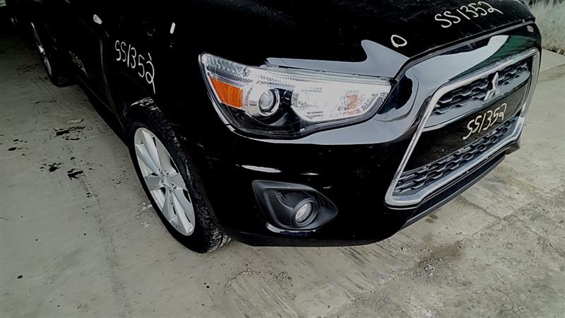 https://f005.backblazeb2.com/file/img-partshotlines-com/Inventory/EC885/Vehicle/20935_05.jpg