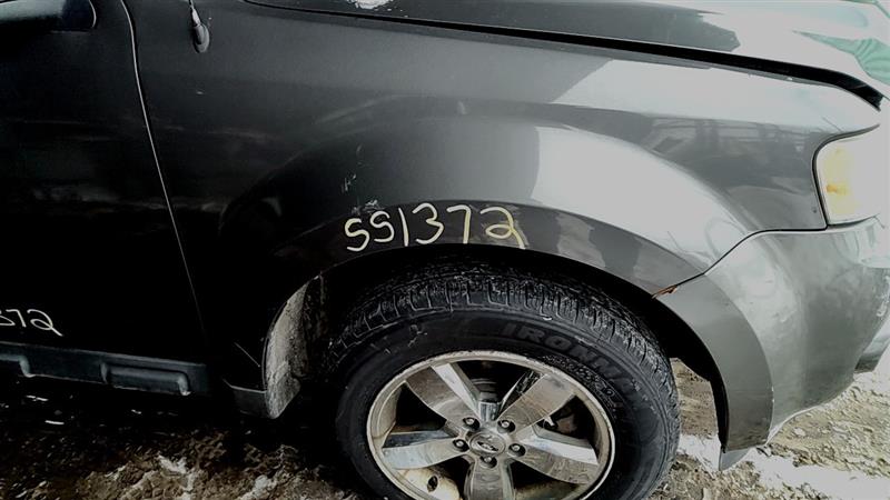 https://f005.backblazeb2.com/file/img-partshotlines-com/Inventory/EC885/Vehicle/20969_06.jpg