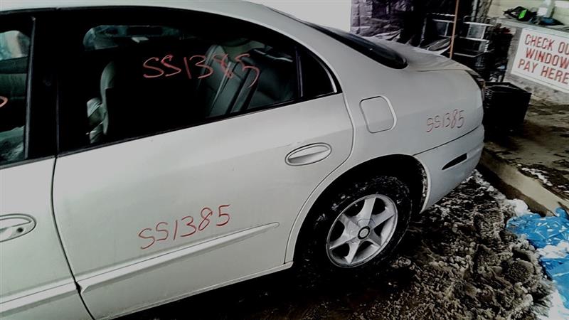 https://f005.backblazeb2.com/file/img-partshotlines-com/Inventory/EC885/Vehicle/20984_09.jpg