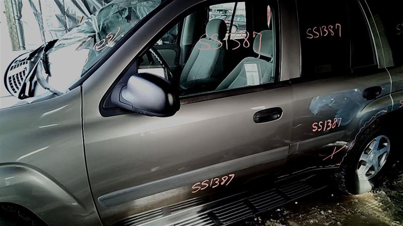 https://f005.backblazeb2.com/file/img-partshotlines-com/Inventory/EC885/Vehicle/20986_08.jpg