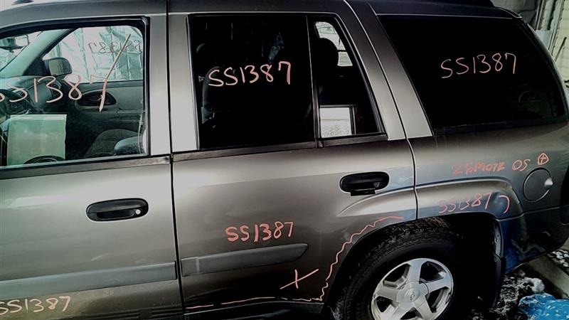https://f005.backblazeb2.com/file/img-partshotlines-com/Inventory/EC885/Vehicle/20986_09.jpg