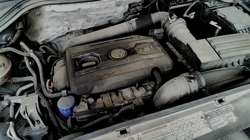 https://f005.backblazeb2.com/file/img-partshotlines-com/Inventory/EC885/Vehicle/21035_01.jpg