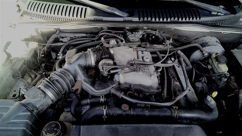 https://f005.backblazeb2.com/file/img-partshotlines-com/Inventory/EC885/Vehicle/21087_01.jpg