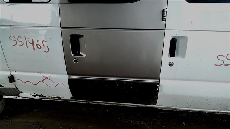 https://f005.backblazeb2.com/file/img-partshotlines-com/Inventory/EC885/Vehicle/21092_08.jpg