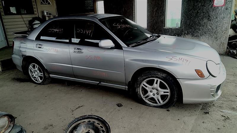 https://f005.backblazeb2.com/file/img-partshotlines-com/Inventory/EC885/Vehicle/21135_04.jpg