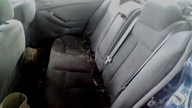 https://f005.backblazeb2.com/file/img-partshotlines-com/Inventory/EC885/Vehicle/21148_06.jpg