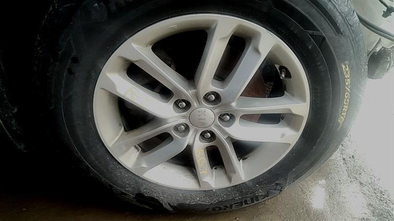 https://f005.backblazeb2.com/file/img-partshotlines-com/Inventory/EC885/Vehicle/21173_06.jpg