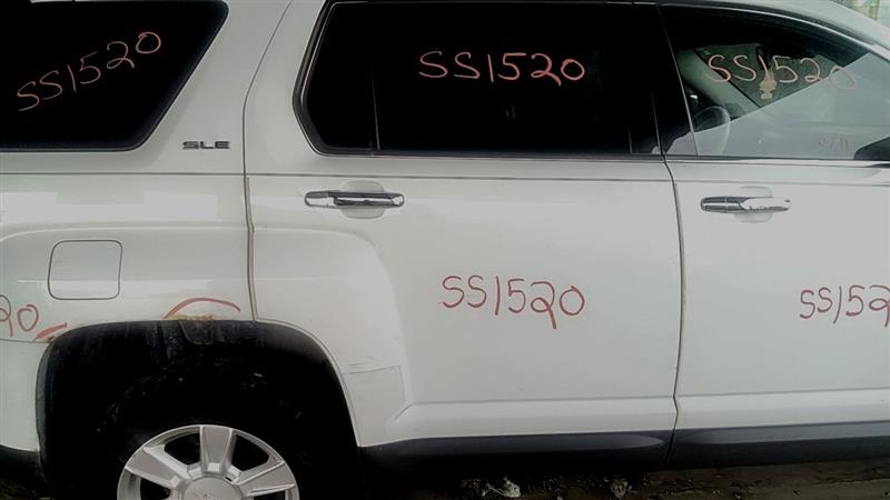 https://f005.backblazeb2.com/file/img-partshotlines-com/Inventory/EC885/Vehicle/21186_12.jpg