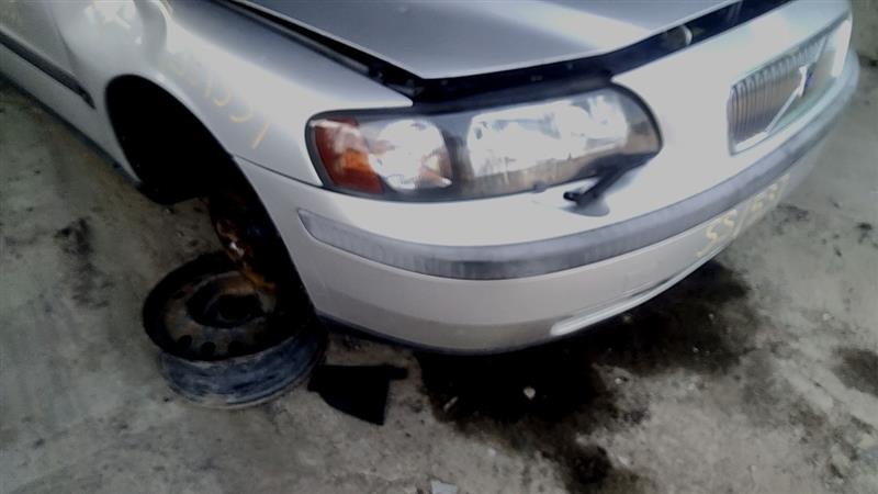 https://f005.backblazeb2.com/file/img-partshotlines-com/Inventory/EC885/Vehicle/21208_05.jpg