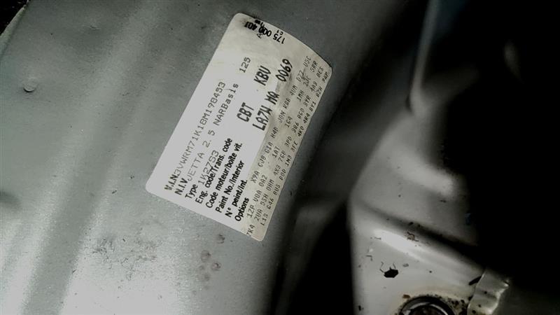 https://f005.backblazeb2.com/file/img-partshotlines-com/Inventory/EC885/Vehicle/21235_09.jpg