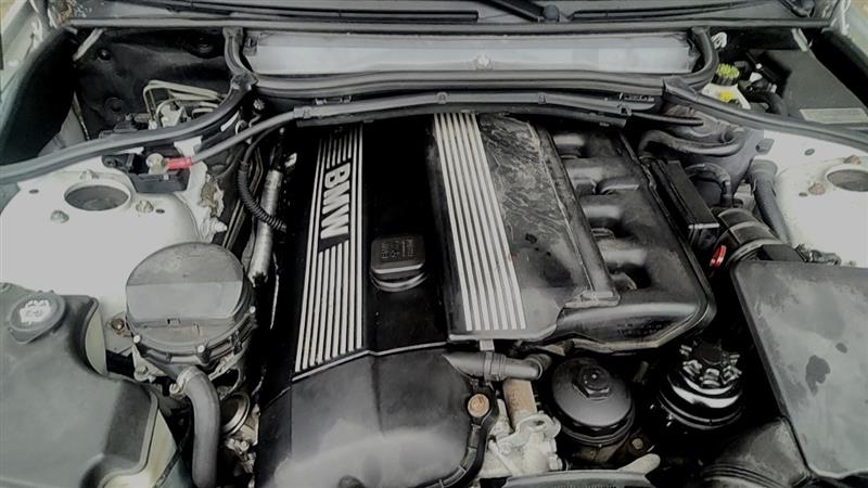 https://f005.backblazeb2.com/file/img-partshotlines-com/Inventory/EC885/Vehicle/21249_01.jpg
