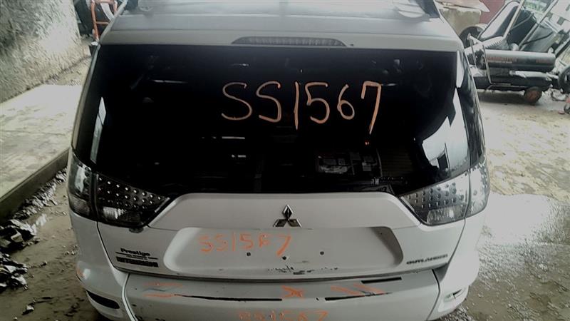 https://f005.backblazeb2.com/file/img-partshotlines-com/Inventory/EC885/Vehicle/21254_12.jpg