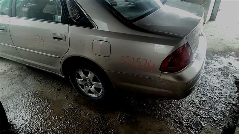 https://f005.backblazeb2.com/file/img-partshotlines-com/Inventory/EC885/Vehicle/21262_12.jpg