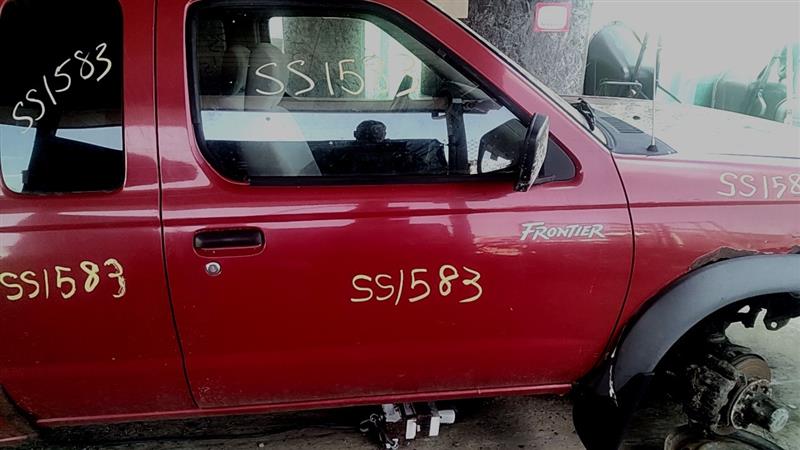 https://f005.backblazeb2.com/file/img-partshotlines-com/Inventory/EC885/Vehicle/21271_07.jpg