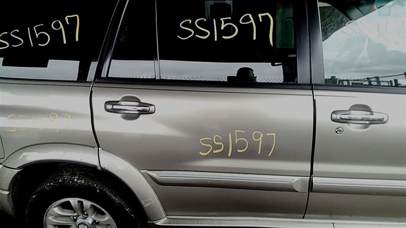 https://f005.backblazeb2.com/file/img-partshotlines-com/Inventory/EC885/Vehicle/21291_08.jpg