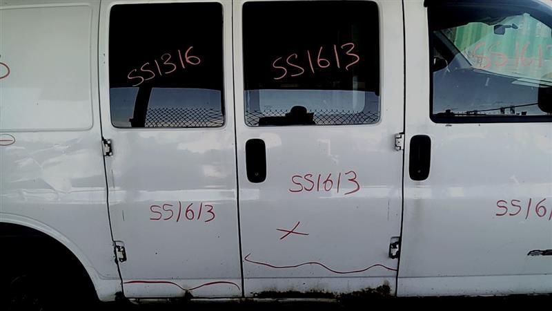 https://f005.backblazeb2.com/file/img-partshotlines-com/Inventory/EC885/Vehicle/21311_10.jpg