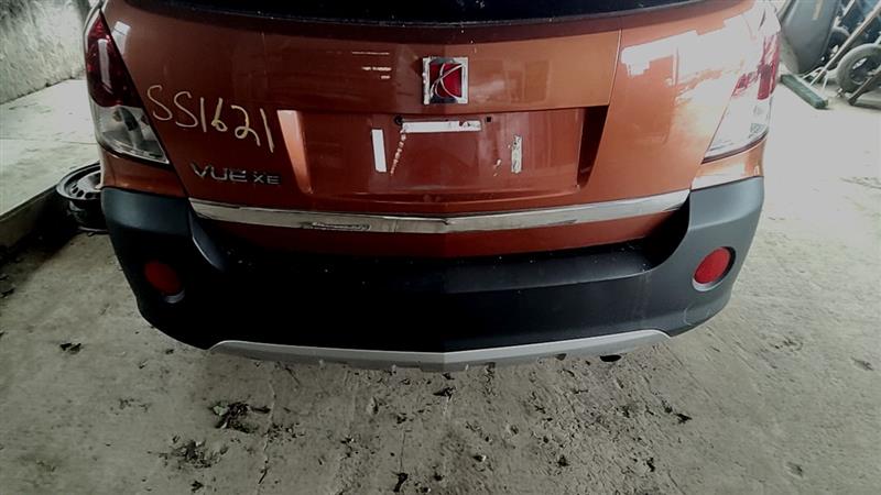 https://f005.backblazeb2.com/file/img-partshotlines-com/Inventory/EC885/Vehicle/21322_11.jpg