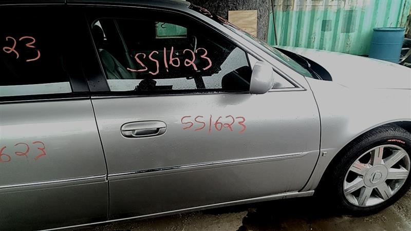 https://f005.backblazeb2.com/file/img-partshotlines-com/Inventory/EC885/Vehicle/21324_10.jpg