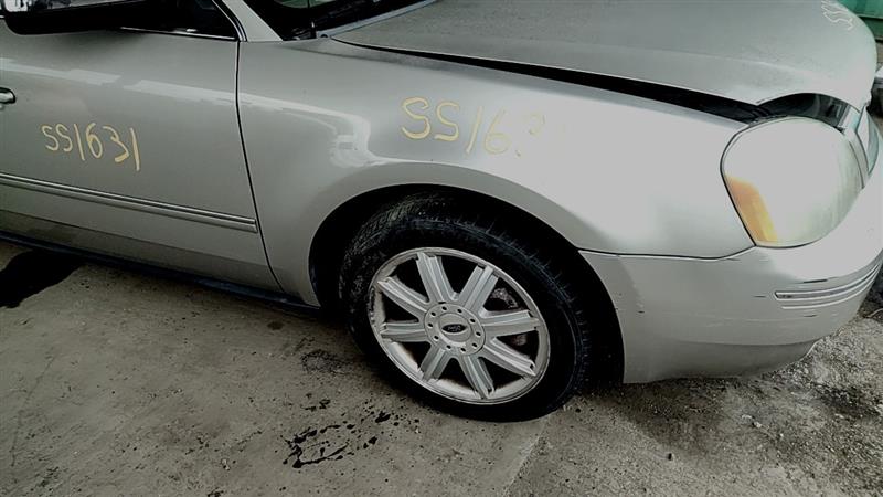 https://f005.backblazeb2.com/file/img-partshotlines-com/Inventory/EC885/Vehicle/21334_07.jpg