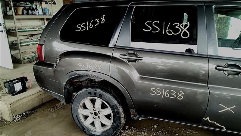 https://f005.backblazeb2.com/file/img-partshotlines-com/Inventory/EC885/Vehicle/21343_08.jpg