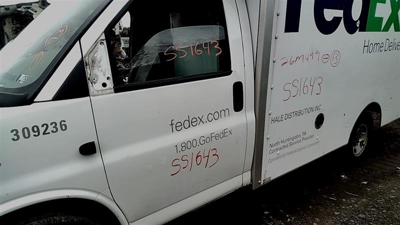 https://f005.backblazeb2.com/file/img-partshotlines-com/Inventory/EC885/Vehicle/21348_09.jpg