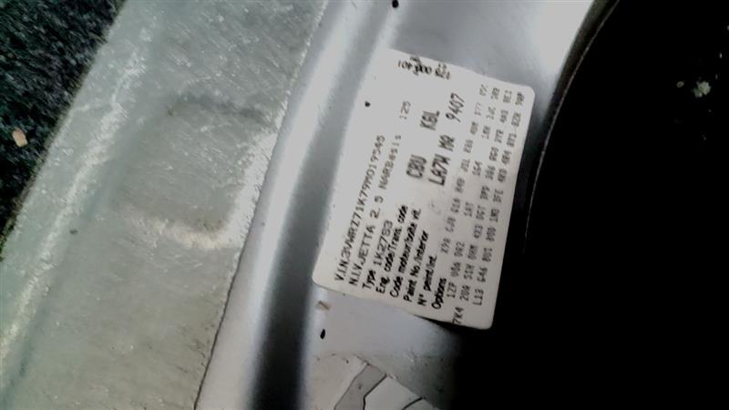 https://f005.backblazeb2.com/file/img-partshotlines-com/Inventory/EC885/Vehicle/21387_09.jpg