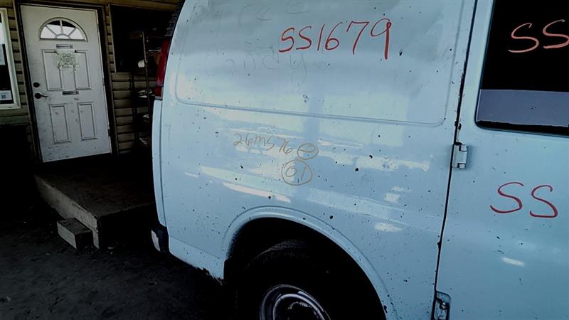 https://f005.backblazeb2.com/file/img-partshotlines-com/Inventory/EC885/Vehicle/21396_09.jpg