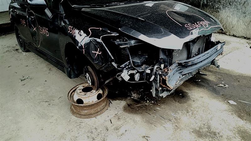 https://f005.backblazeb2.com/file/img-partshotlines-com/Inventory/EC885/Vehicle/21416_05.jpg
