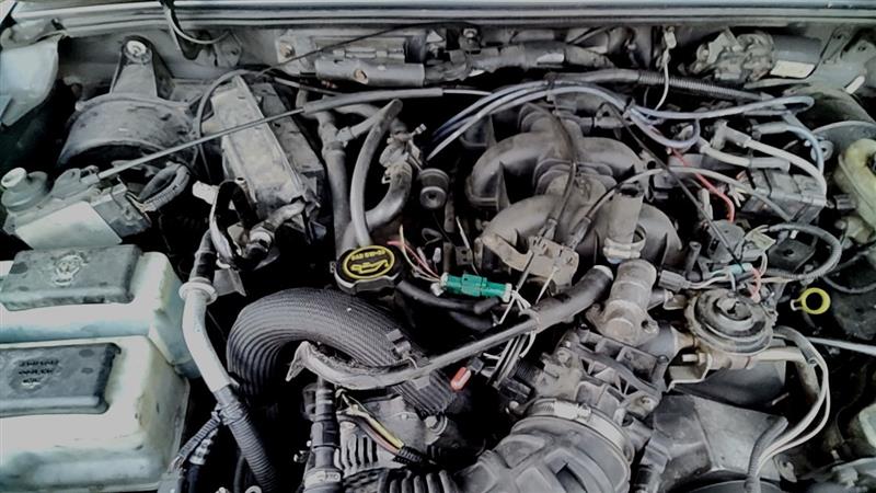 https://f005.backblazeb2.com/file/img-partshotlines-com/Inventory/EC885/Vehicle/21451_01.jpg