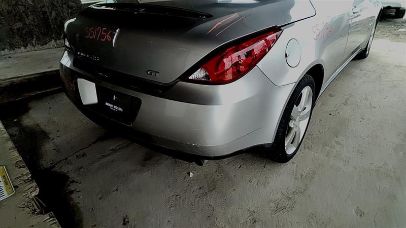 https://f005.backblazeb2.com/file/img-partshotlines-com/Inventory/EC885/Vehicle/21491_10.jpg