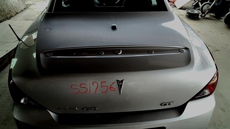 https://f005.backblazeb2.com/file/img-partshotlines-com/Inventory/EC885/Vehicle/21491_12.jpg