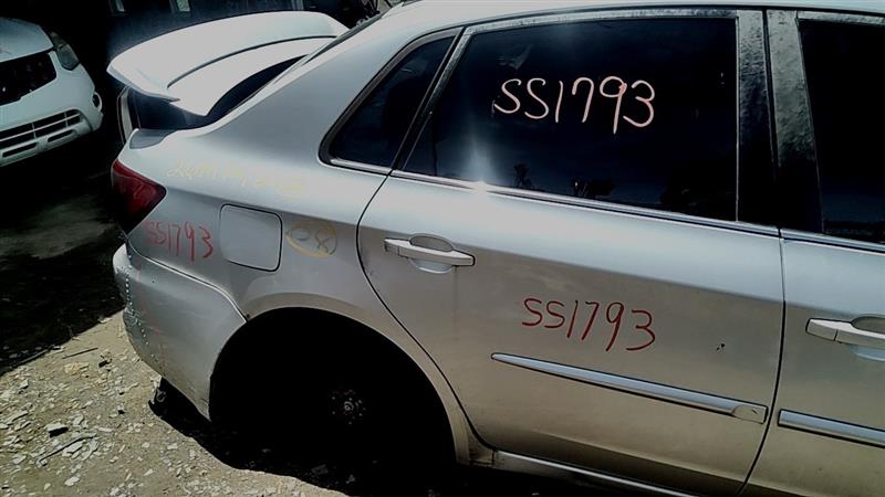 https://f005.backblazeb2.com/file/img-partshotlines-com/Inventory/EC885/Vehicle/21533_08.jpg
