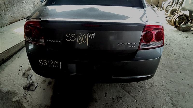 https://f005.backblazeb2.com/file/img-partshotlines-com/Inventory/EC885/Vehicle/21542_12.jpg