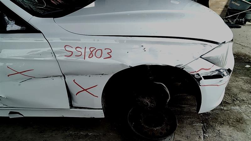 https://f005.backblazeb2.com/file/img-partshotlines-com/Inventory/EC885/Vehicle/21545_07.jpg