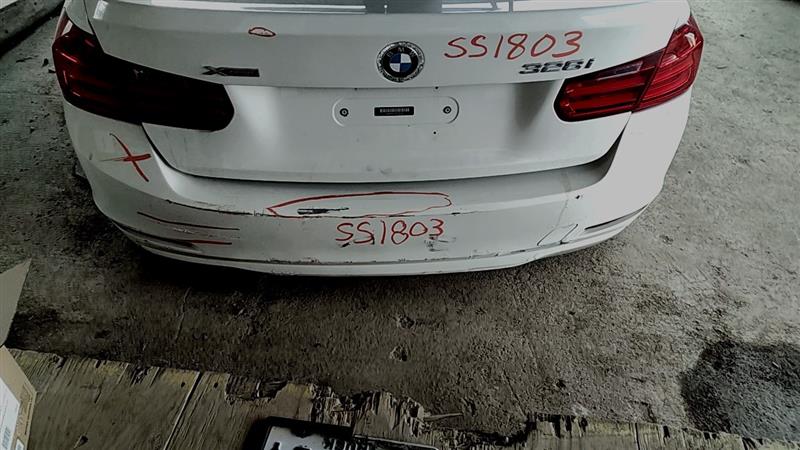 https://f005.backblazeb2.com/file/img-partshotlines-com/Inventory/EC885/Vehicle/21545_11.jpg