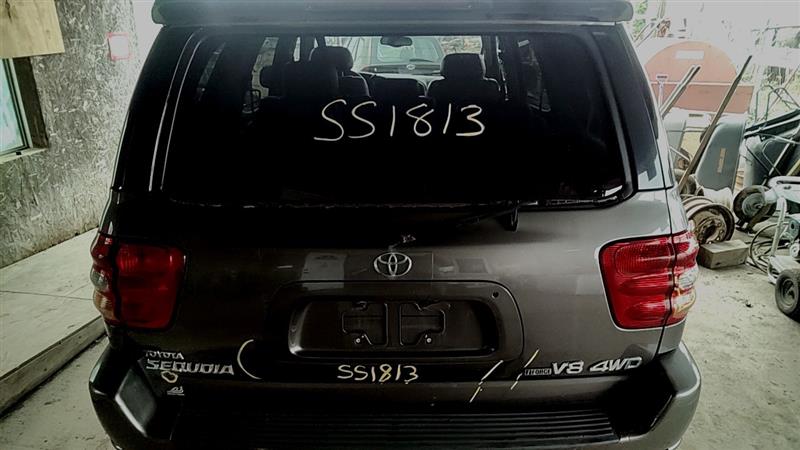 https://f005.backblazeb2.com/file/img-partshotlines-com/Inventory/EC885/Vehicle/21556_12.jpg