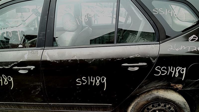 https://f005.backblazeb2.com/file/img-partshotlines-com/Inventory/EC885/Vehicle/21557_11.jpg