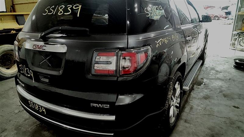 https://f005.backblazeb2.com/file/img-partshotlines-com/Inventory/EC885/Vehicle/21588_12.jpg