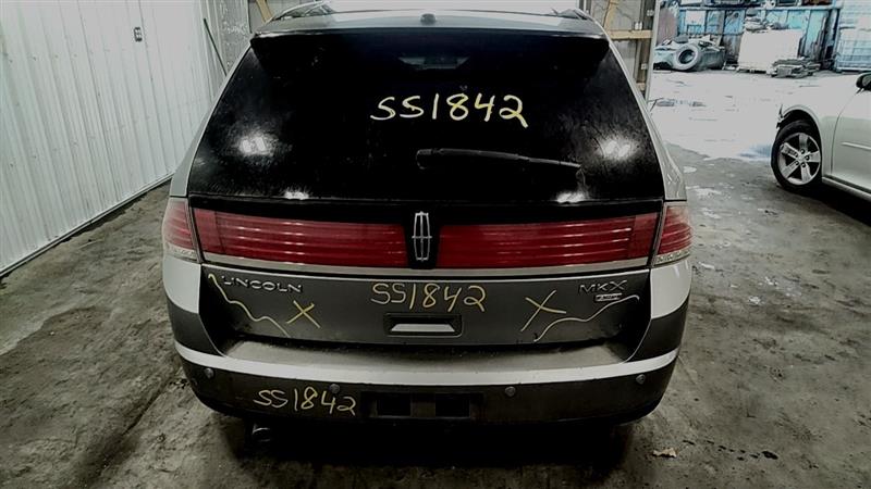 https://f005.backblazeb2.com/file/img-partshotlines-com/Inventory/EC885/Vehicle/21592_11.jpg