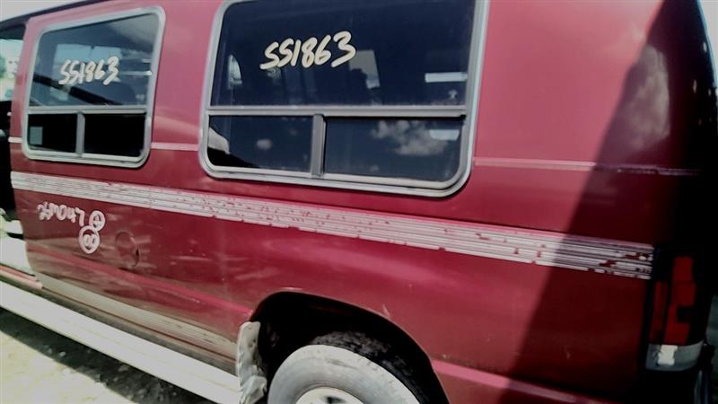 https://f005.backblazeb2.com/file/img-partshotlines-com/Inventory/EC885/Vehicle/21616_12.jpg