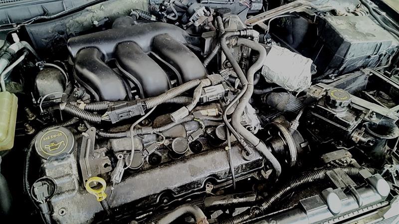 https://f005.backblazeb2.com/file/img-partshotlines-com/Inventory/EC885/Vehicle/21629_01.jpg