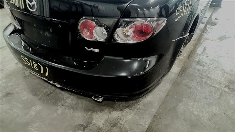 https://f005.backblazeb2.com/file/img-partshotlines-com/Inventory/EC885/Vehicle/21629_09.jpg