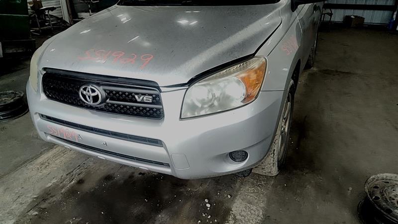 https://f005.backblazeb2.com/file/img-partshotlines-com/Inventory/EC885/Vehicle/21693_03.jpg