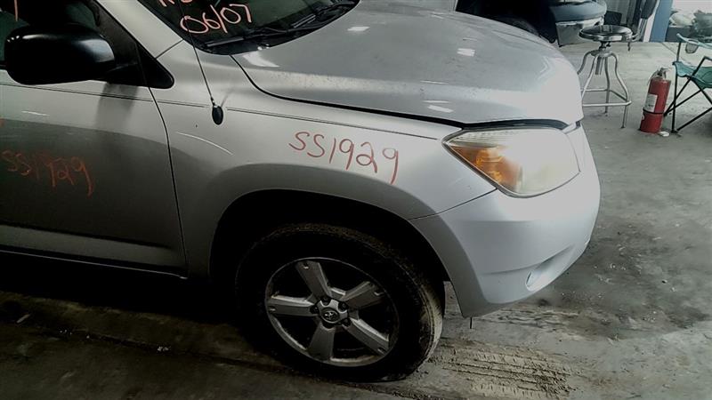 https://f005.backblazeb2.com/file/img-partshotlines-com/Inventory/EC885/Vehicle/21693_06.jpg