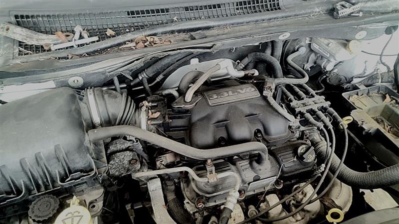 https://f005.backblazeb2.com/file/img-partshotlines-com/Inventory/EC885/Vehicle/21698_01.jpg