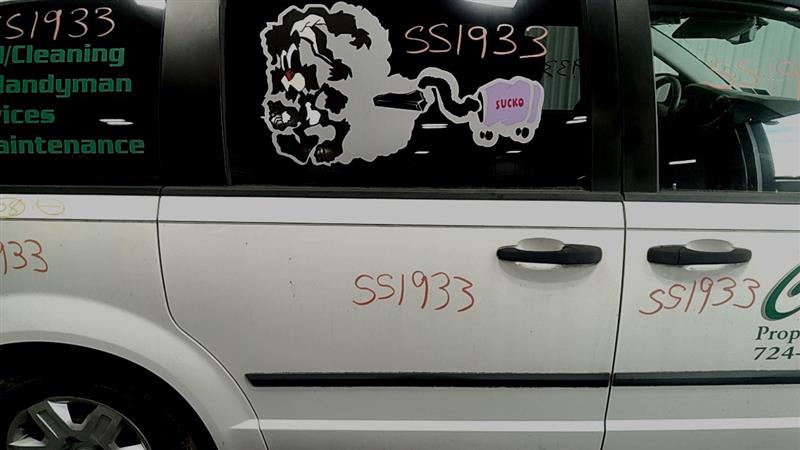 https://f005.backblazeb2.com/file/img-partshotlines-com/Inventory/EC885/Vehicle/21698_10.jpg