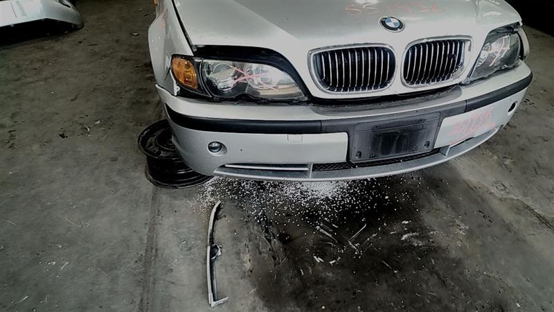 https://f005.backblazeb2.com/file/img-partshotlines-com/Inventory/EC885/Vehicle/21701_04.jpg