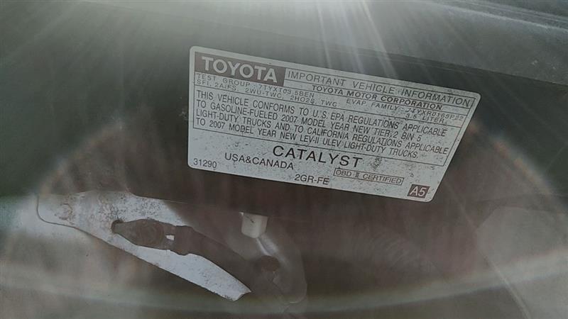 https://f005.backblazeb2.com/file/img-partshotlines-com/Inventory/EC885/Vehicle/21805_02.jpg